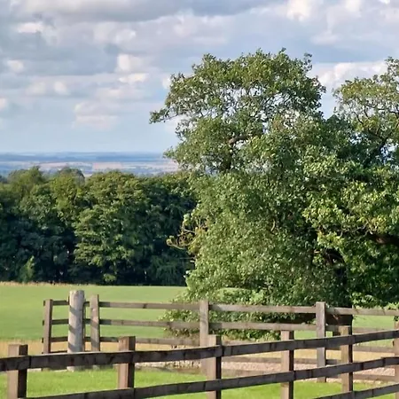 High Whashton Springs Glamping Pod, Yorks *