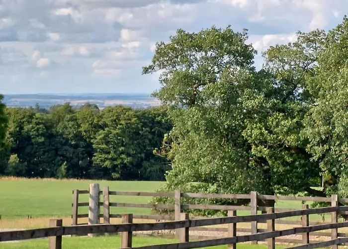 High Whashton Springs Glamping Pod, Yorks *
