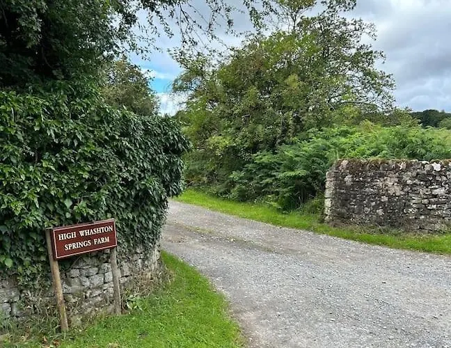High Whashton Springs Glamping Pod, Yorks